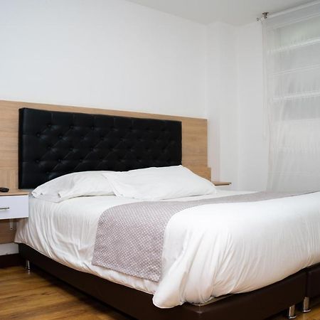Hotelsuizaapartamentos Ипиалес Екстериор снимка