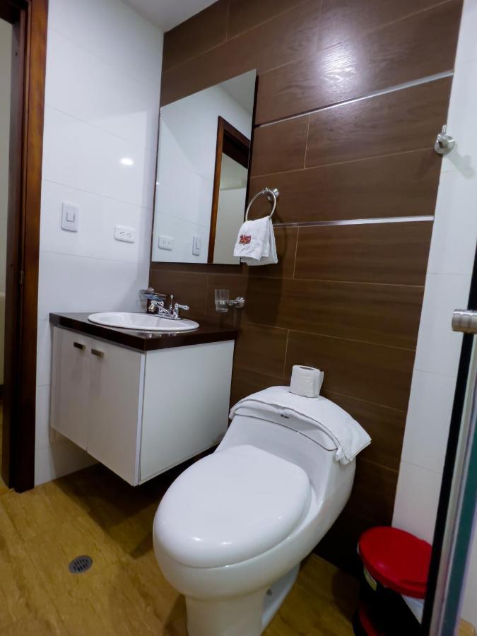 Hotelsuizaapartamentos Ипиалес Екстериор снимка
